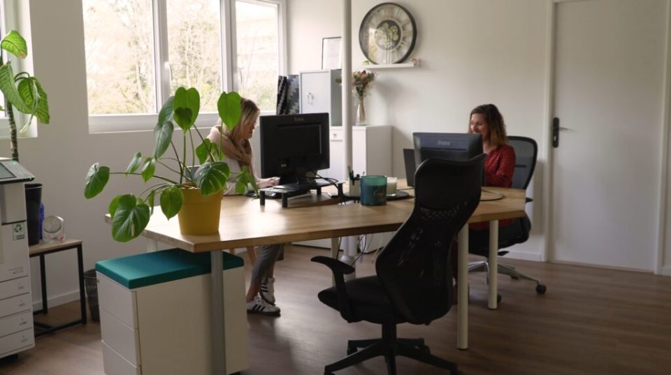 Bureau privatif moderne et lumineux &agrave; La Coloc &agrave; Pau.